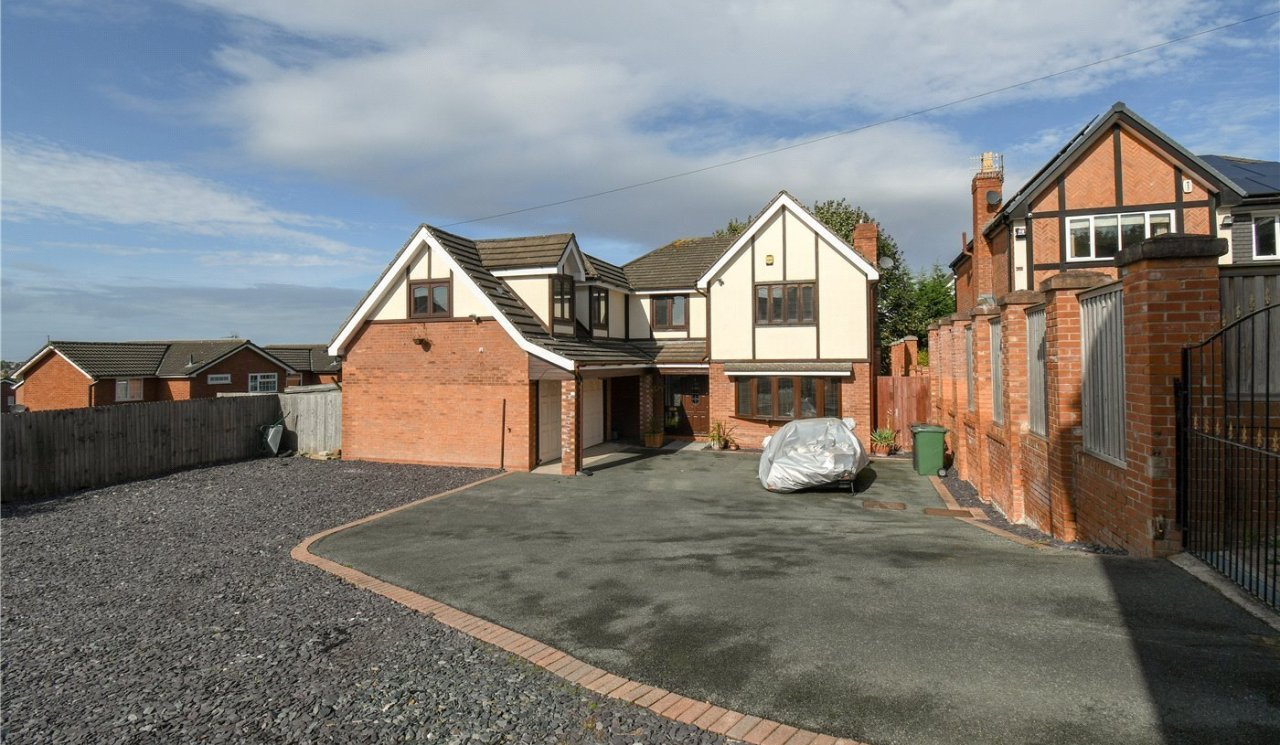 4 bedroom property for sale in Eleanor Road, Prenton, Wirral, CH43