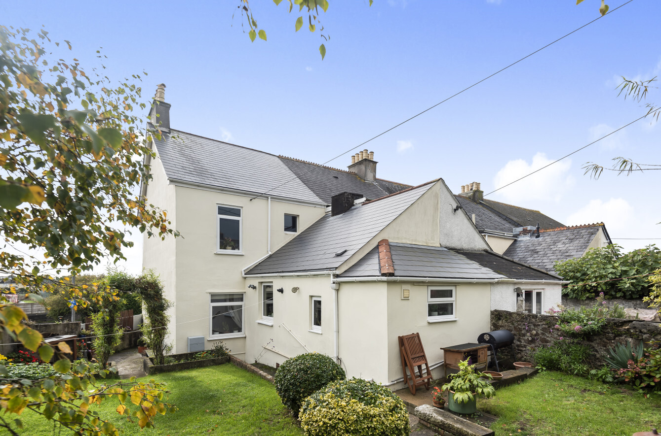 3 bedroom property for sale in Callington Road, Saltash, Cornwall, PL12