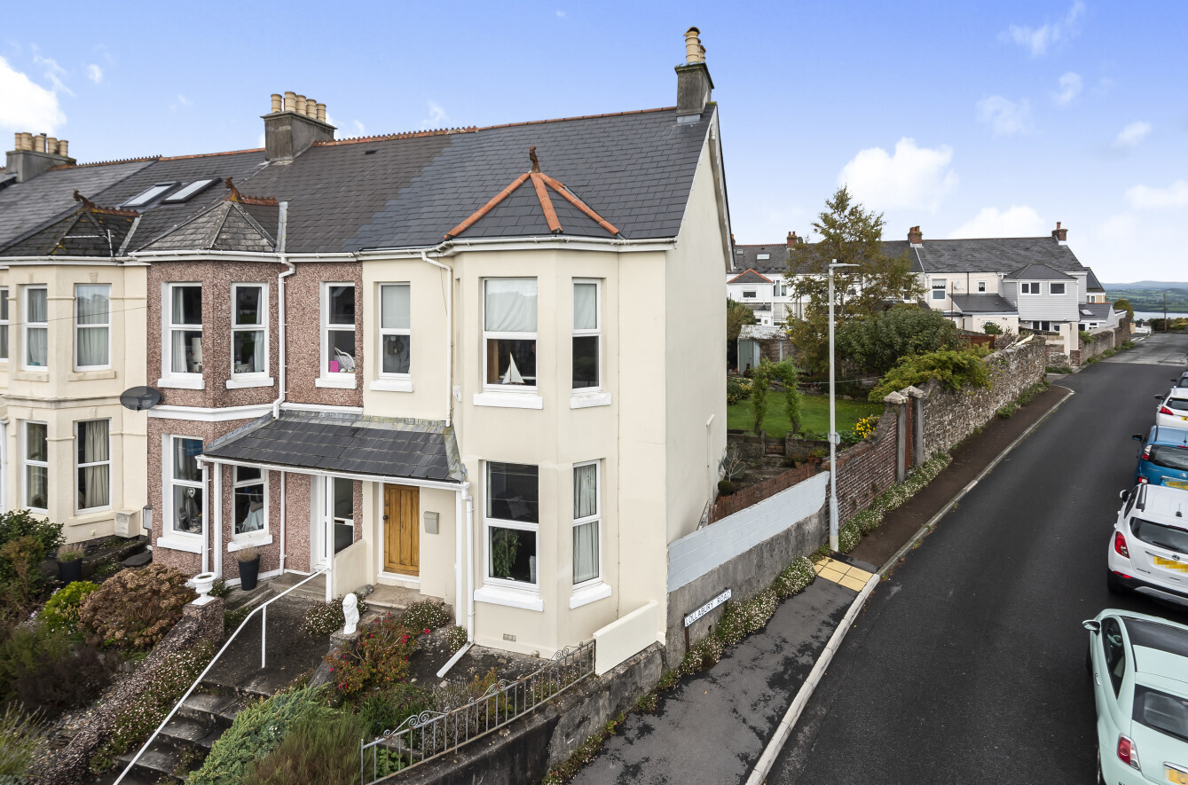 3 bedroom property for sale in Callington Road, Saltash, Cornwall, PL12