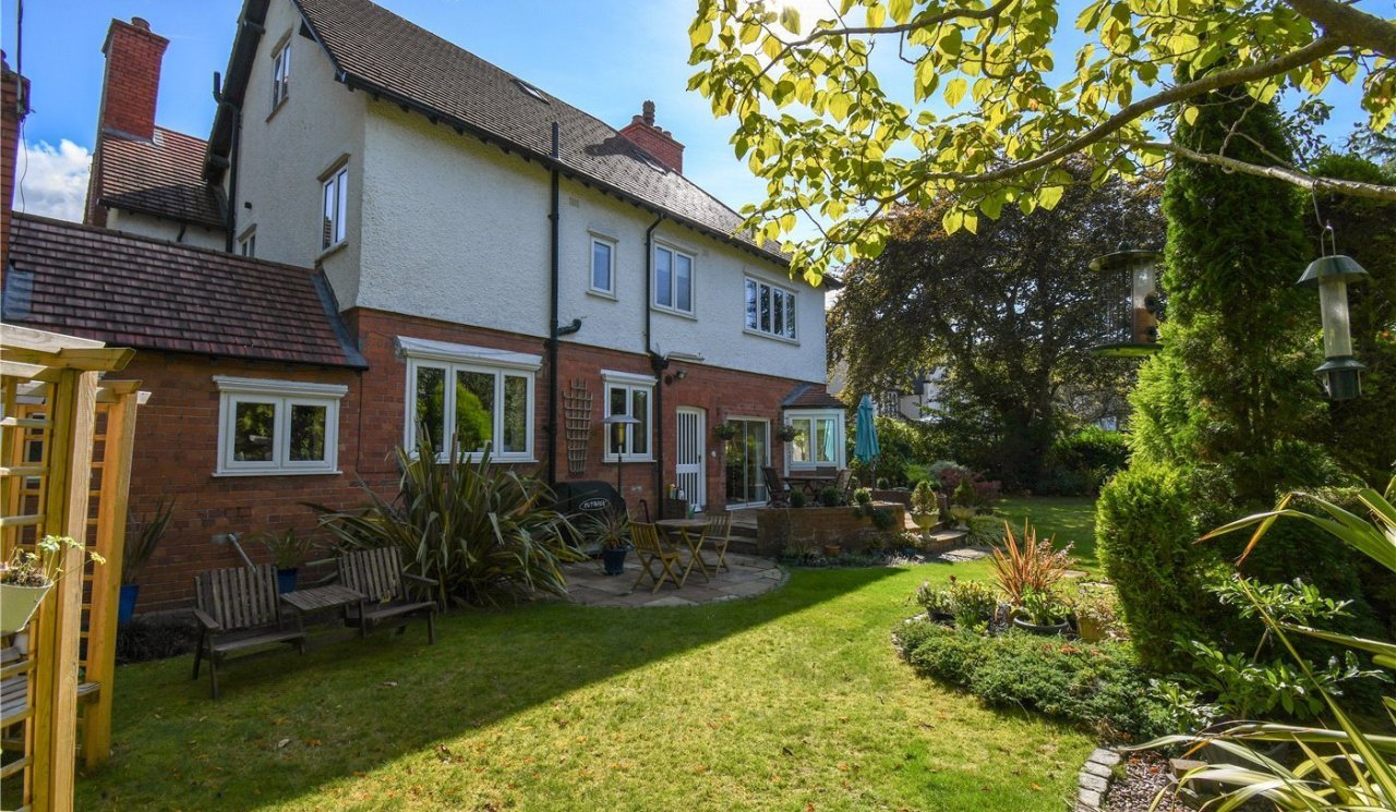 6 bedroom property for sale in Vyner Road South, Noctorum, Wirral, CH43