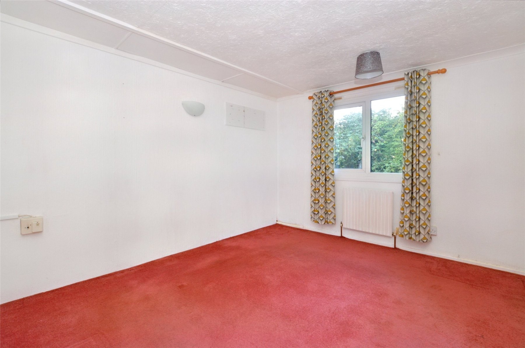 2 bedroom property for sale in Summerlands Court, Liverton, Newton