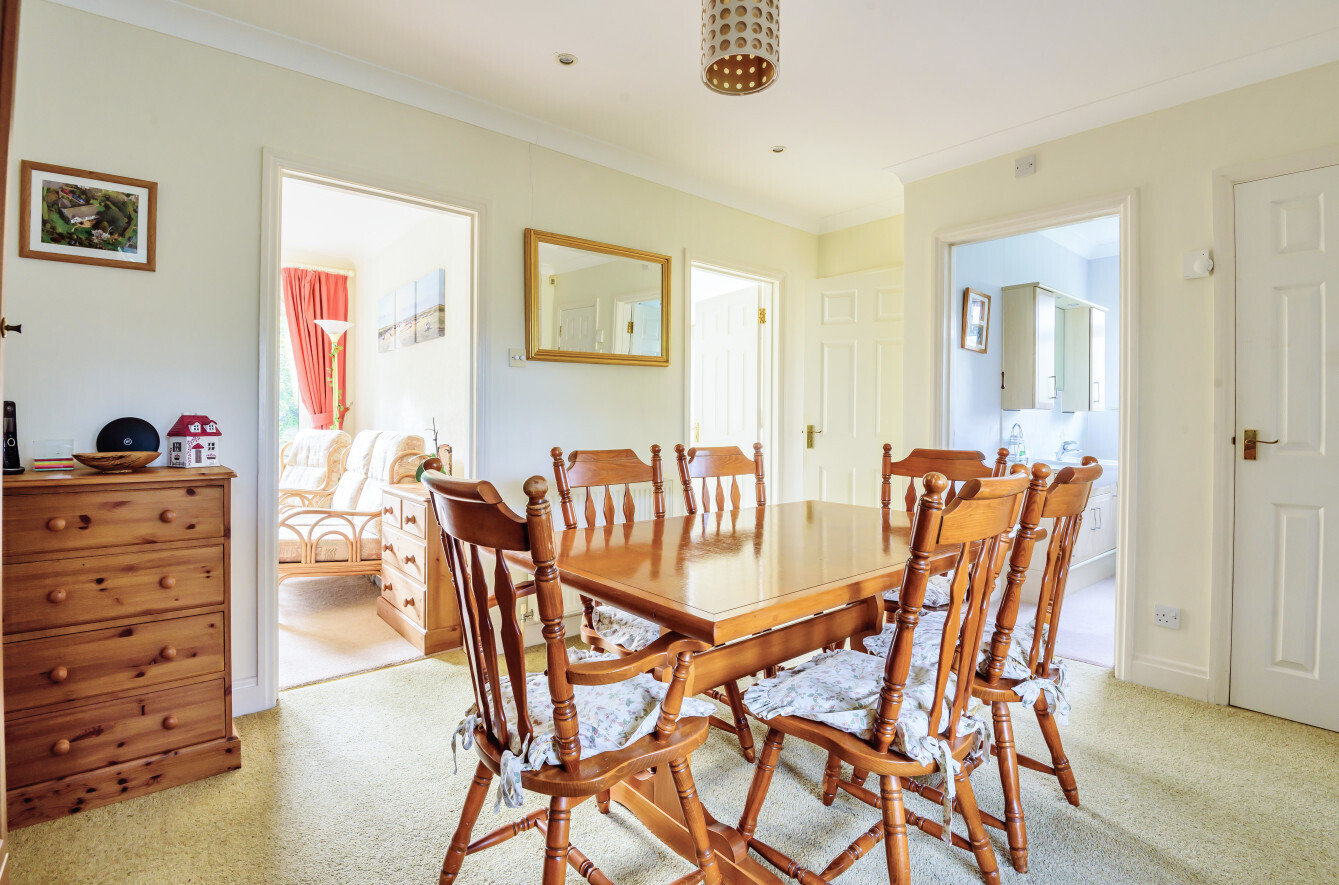 2 bedroom property for sale in Woolbrook Park, Sidmouth, Devon, EX10 Guide price £575,000