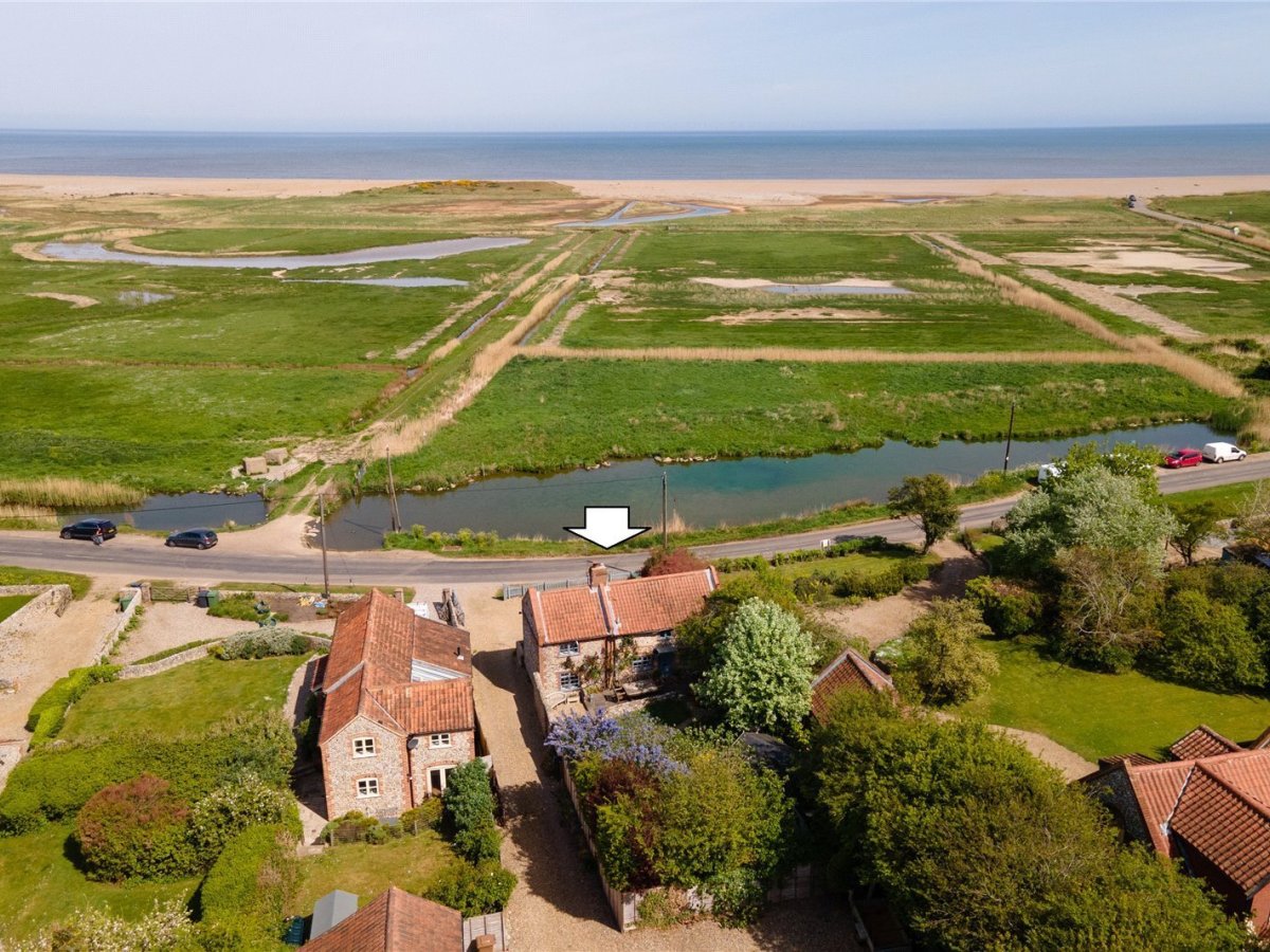 JacksonStops 2 bedroom property for sale in Coast Road, Salthouse