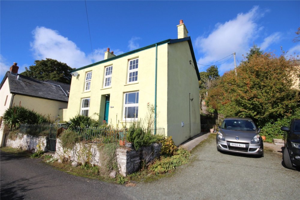 3 bedroom property for sale in Trallong, Brecon, Powys, LD3 Guide