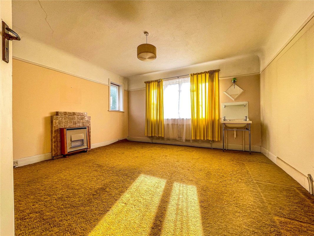 4 bedroom property for sale in Seafield Road, Southbourne, Bournemouth