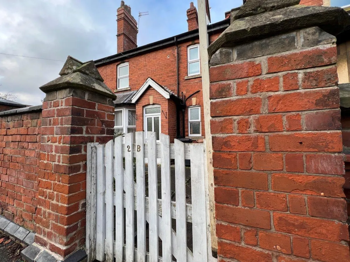 VICTORIA STREET, MELTON MOWBRAY