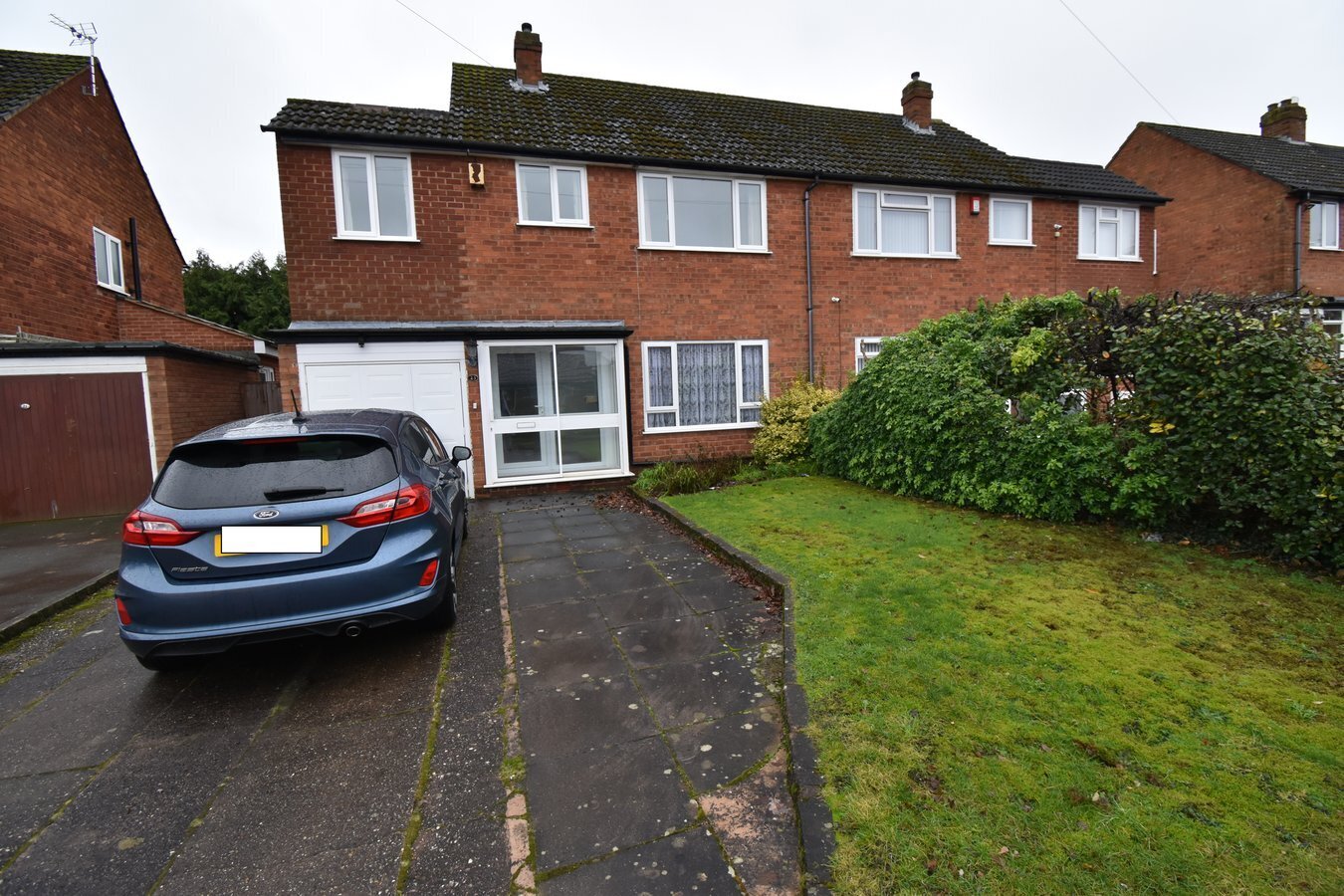3 bedroom property for sale in Oxhill Road, Shirley, Solihull, B90 £