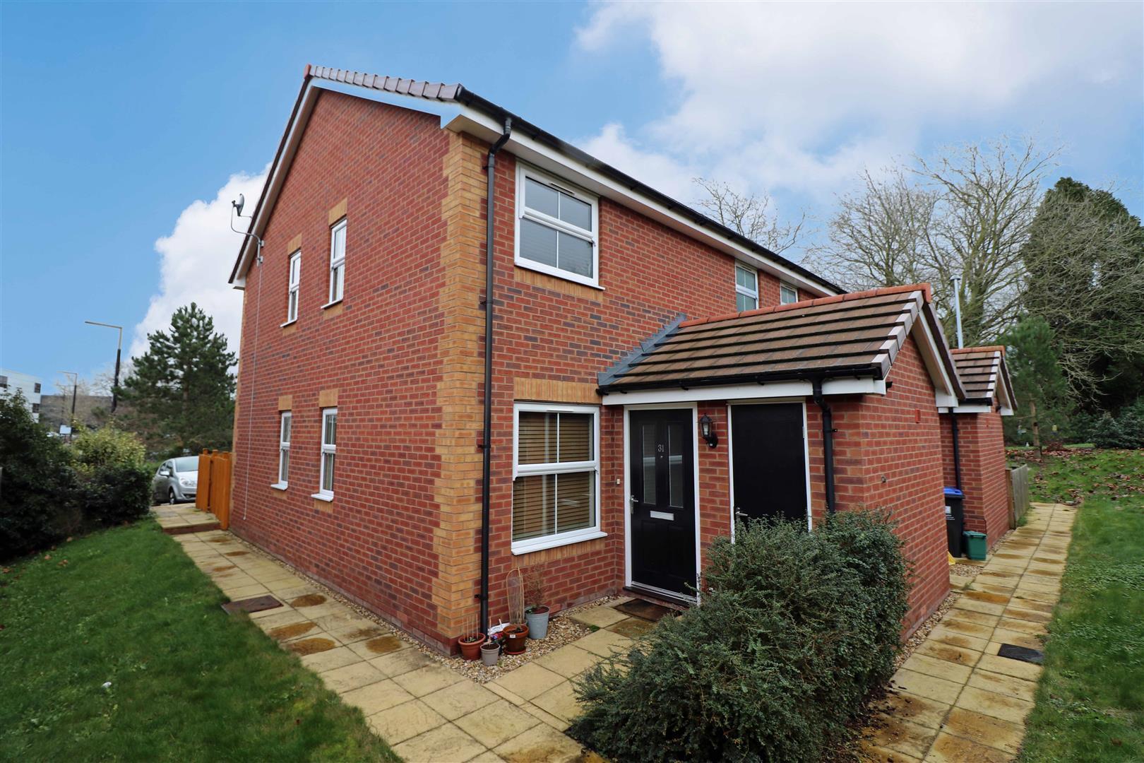 1 bedroom property for sale in Haywood Road, Warwick CV34 5AJ Price