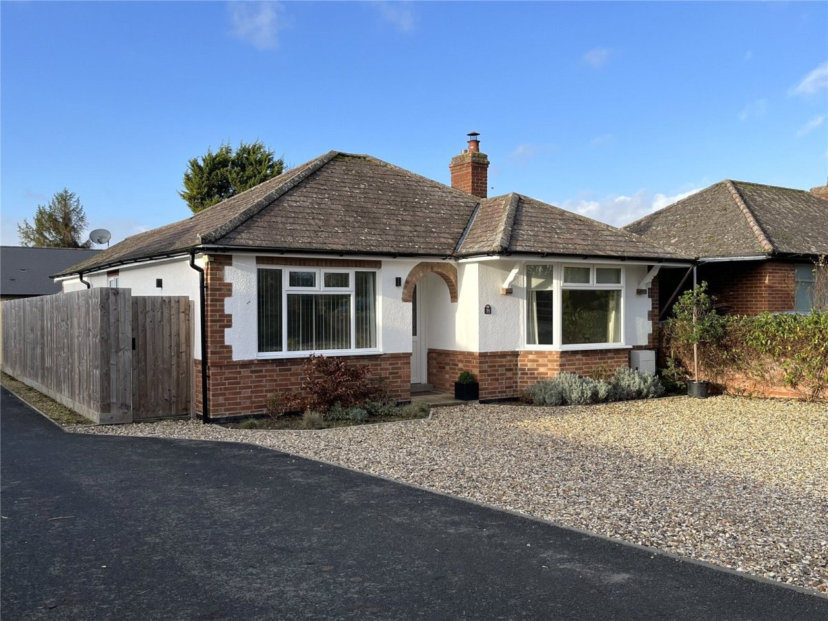 JacksonStops 3 bedroom property for sale in Ness Road, Burwell