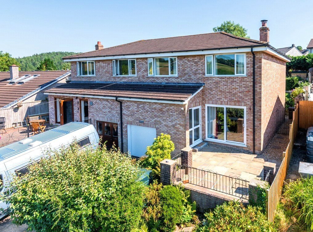 3 bedroom property for sale in Latchley, Gunnislake, PL18 Guide price