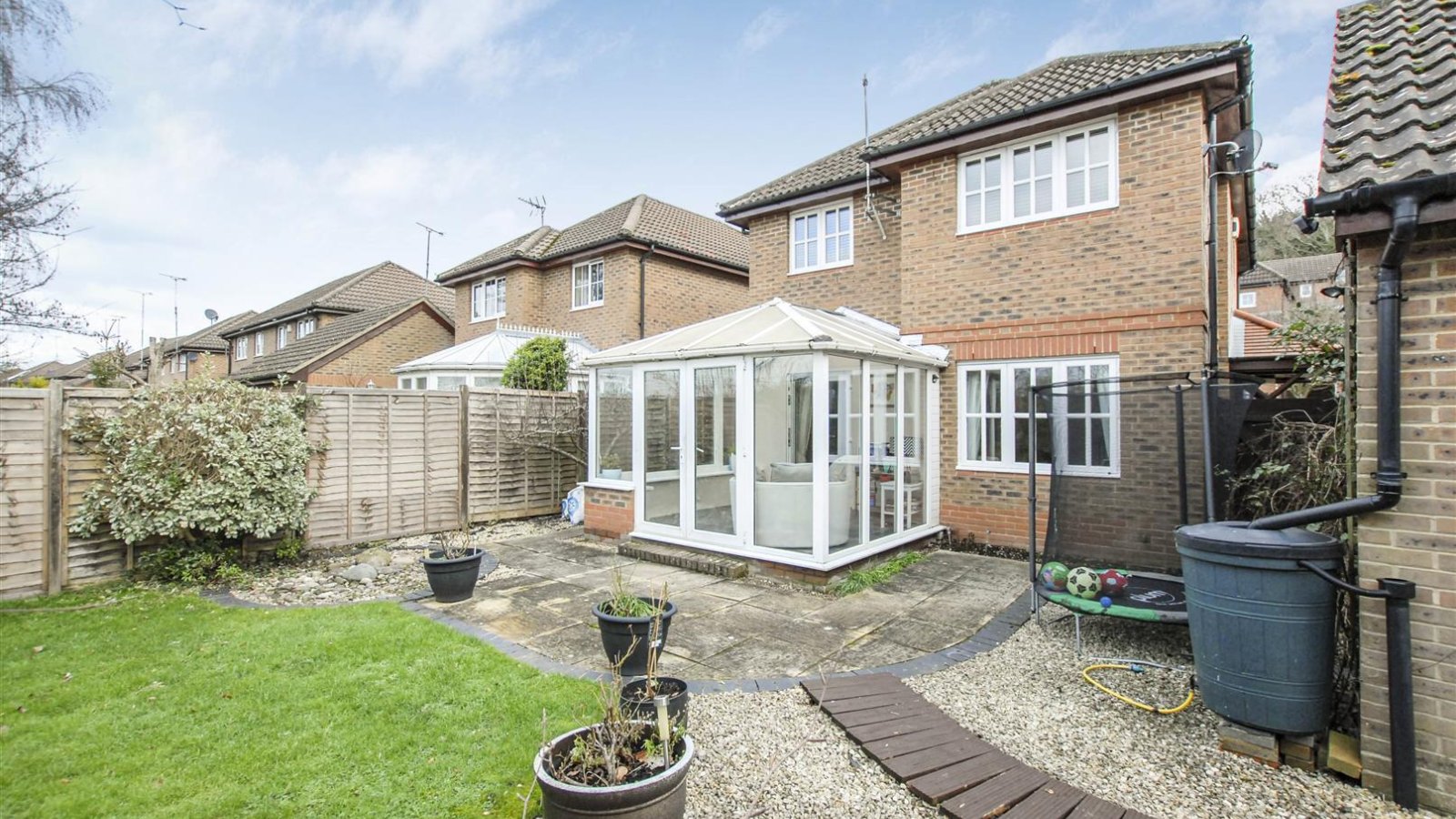 3 bedroom property for sale in Barrington Drive, Harefield £725,000