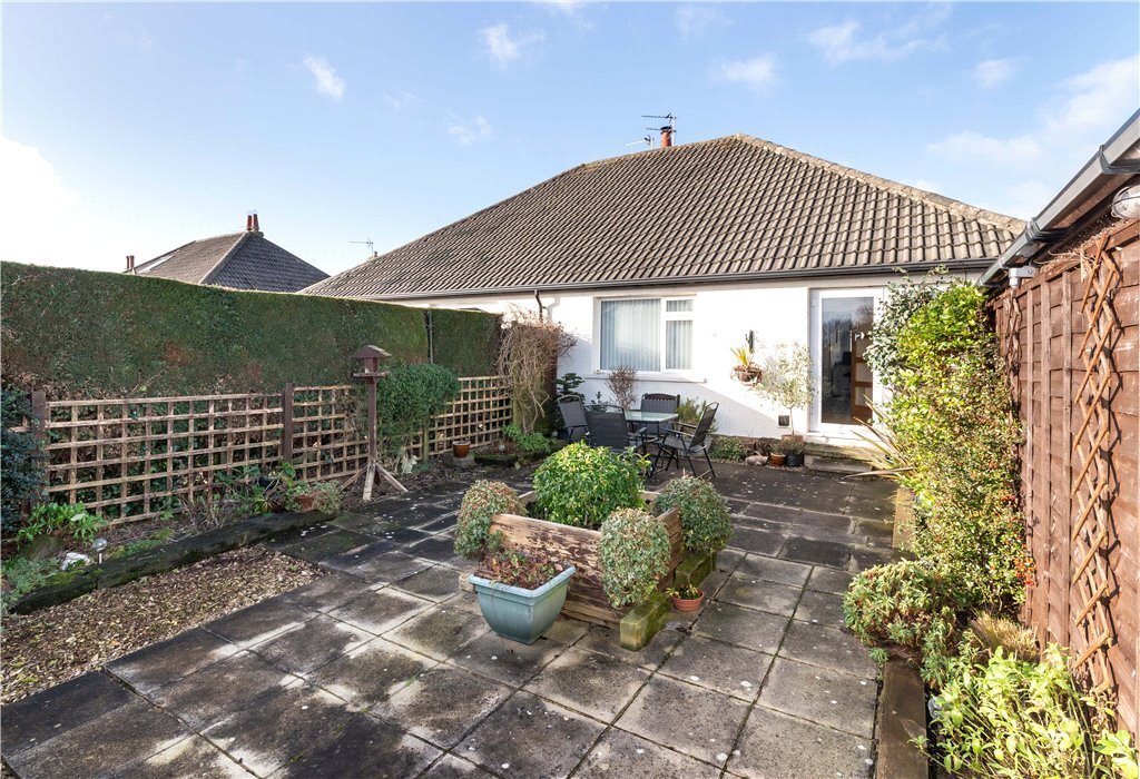 2 bedroom property for sale in Hazel Heads, Baildon, BD17 Guide price