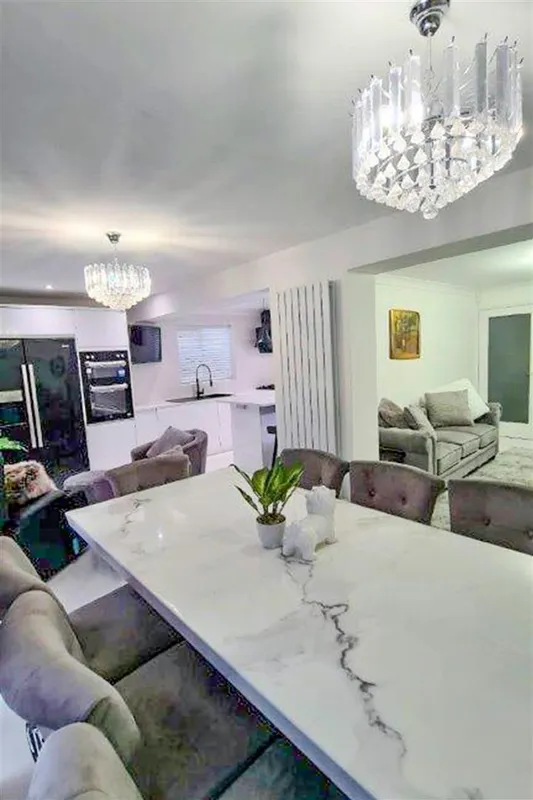 Somin Court, Doncaster