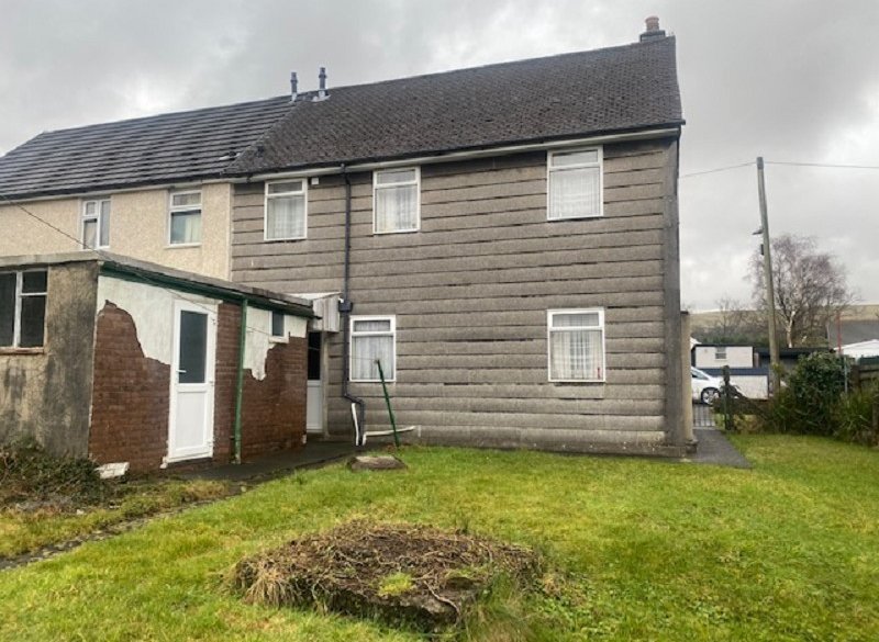 3 bedroom property for sale in Min Y Rhos, Ystradgynlais, Ystradgynlais