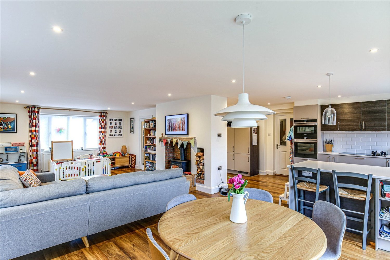 JacksonStops 3 bedroom property for sale in Post Office Row