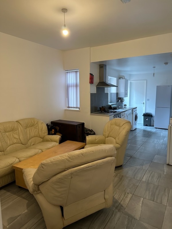11 Dartmouth Road Image 1