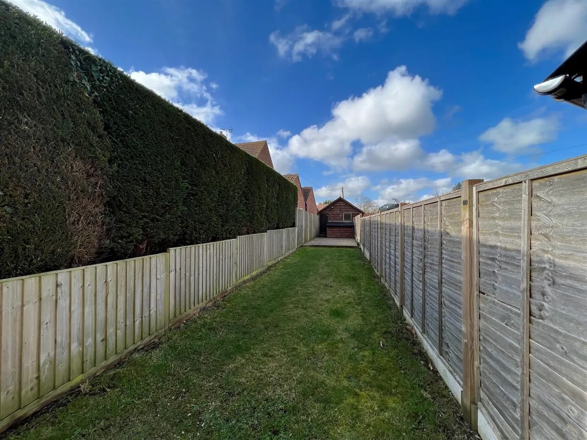 LINGS CLOSE, EATON, VALE OF BELVOIR