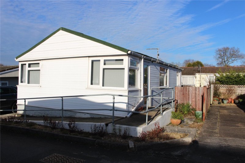 2 bedroom property for sale in Oak Drive, Woodland Park, Waunarlwydd