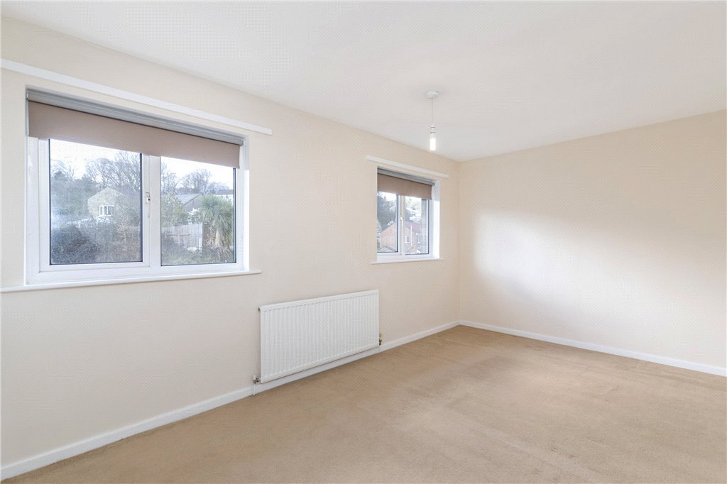 3 bedroom property for sale in St. James Road, Baildon, BD17 Guide