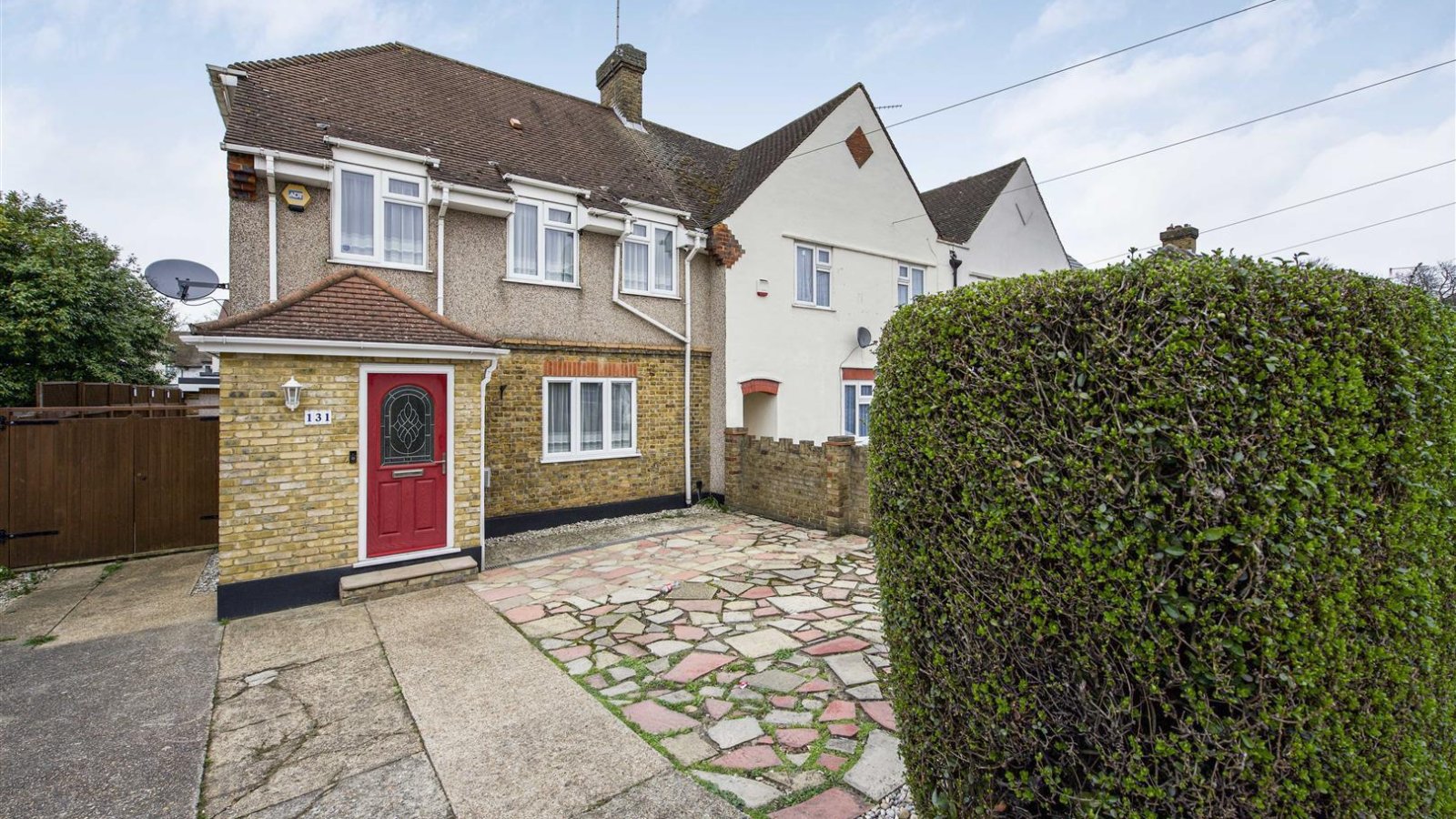 3 bedroom property for sale in Falling Lane, West Drayton £500,000