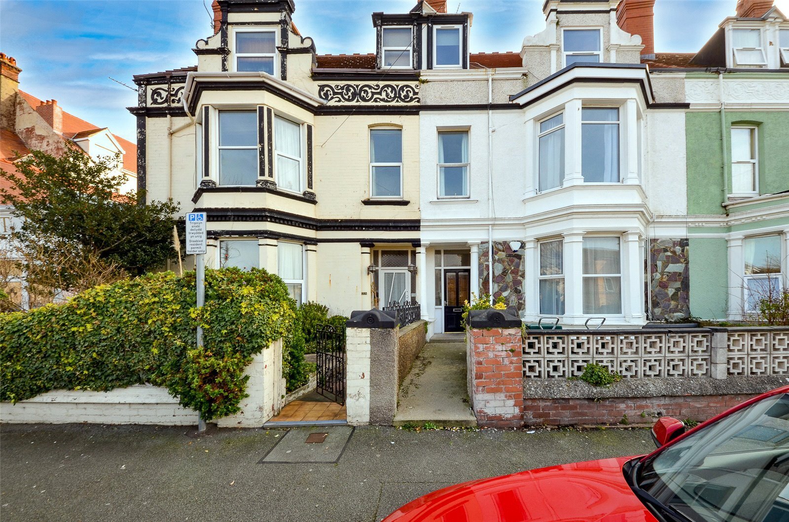 1 bedroom property for sale in Clarence Road, Llandudno, Conwy, LL30 Offers over £100,000