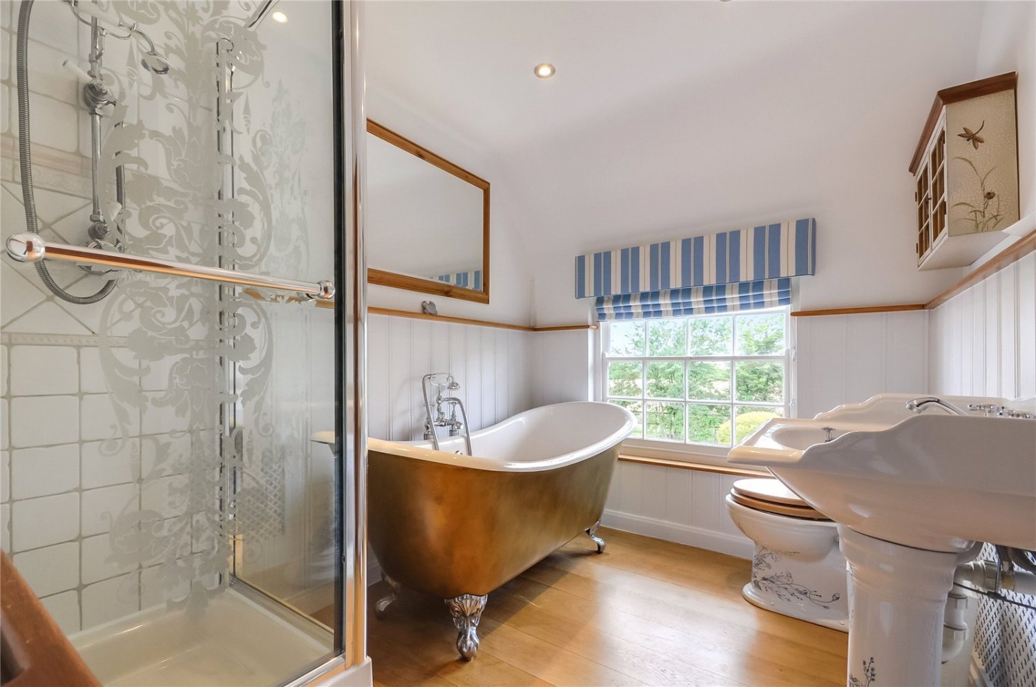 JacksonStops 5 bedroom property for sale in Navestock Heath