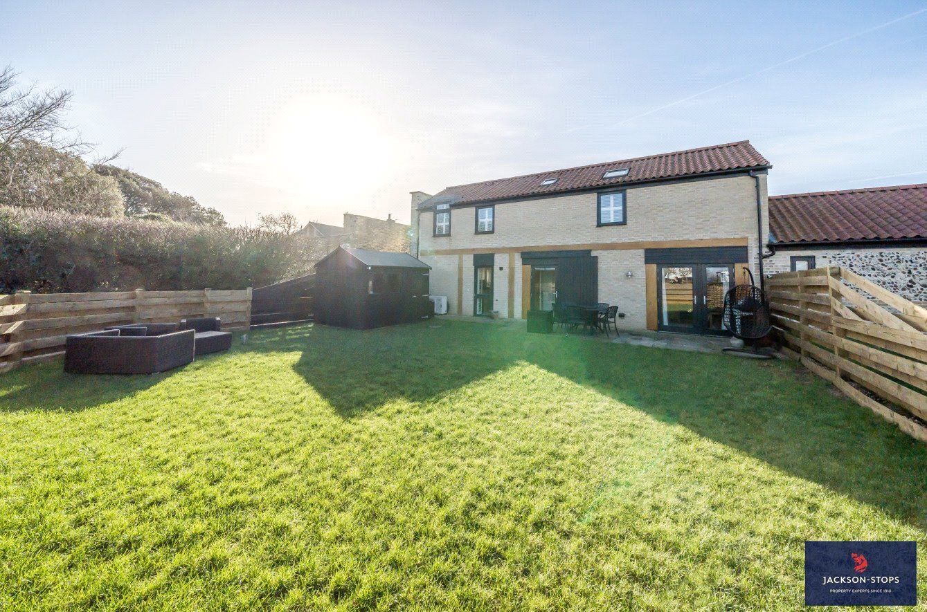 JacksonStops 3 bedroom property for sale in Hill Farm View