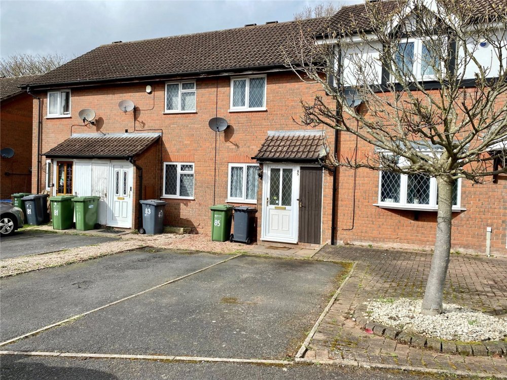 2 bedroom property to let in Whinchat Grove, Kidderminster