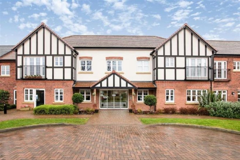 Four Ashes Road, Bentley Heath, Solihull 2 bedroom apartment