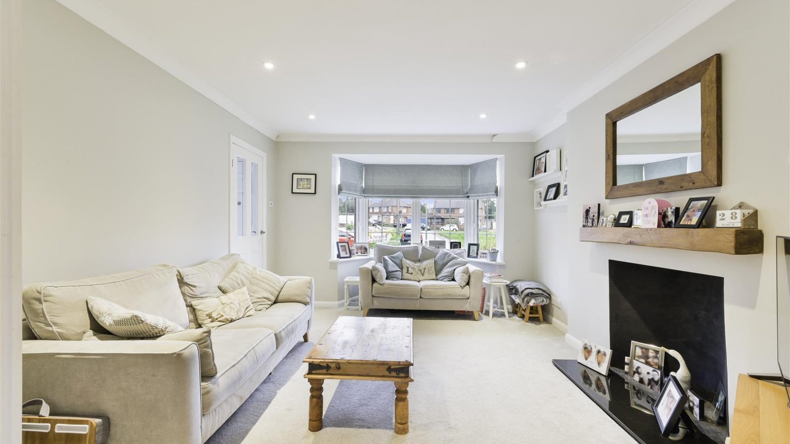 3 bedroom property for sale in Orpin Road, Merstham Offers over £610,000