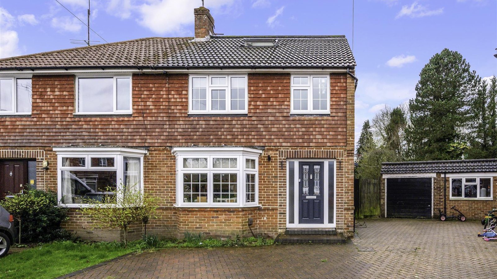 3 bedroom property for sale in Orpin Road, Merstham Offers over £610,000