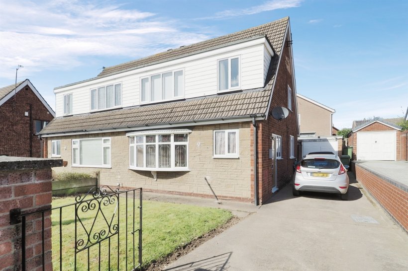 Chiltern Crescent, Scunthorpe 3 bedroom semidetached house William