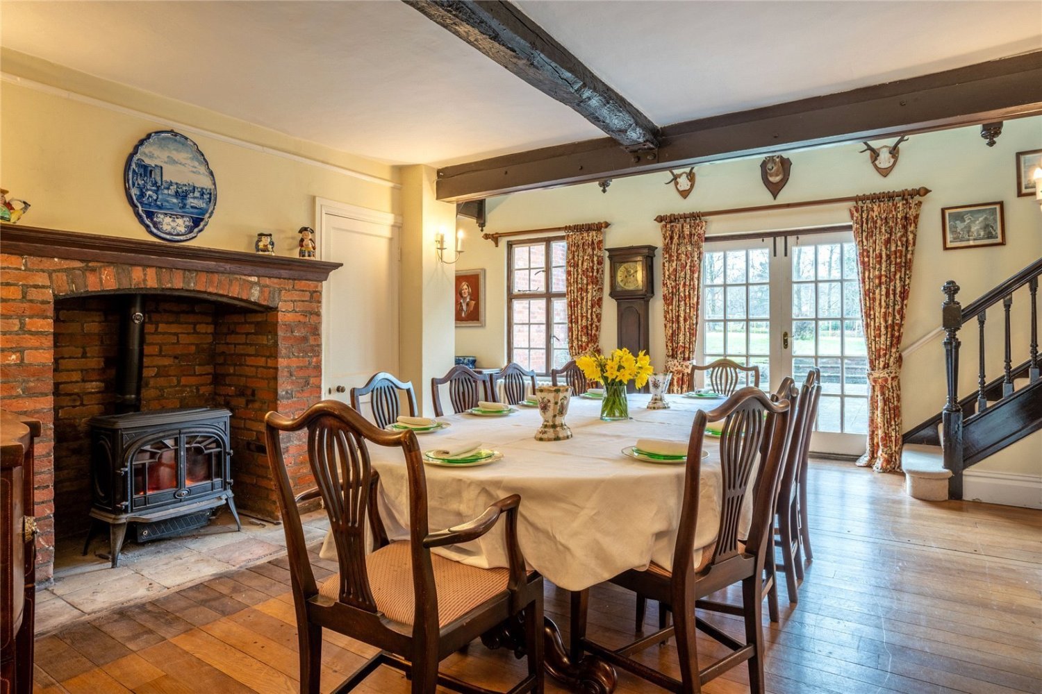 JacksonStops 6 bedroom property for sale in Old Martlesham, Woodbridge, Suffolk, IP12 Guide