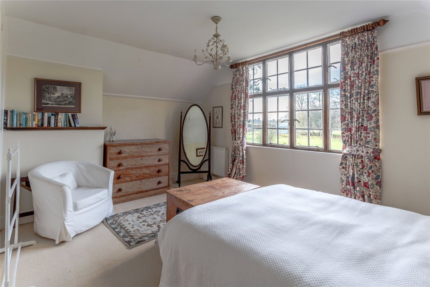 JacksonStops 6 bedroom property for sale in Old Martlesham