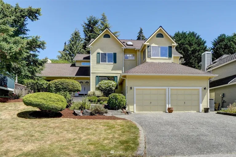 32222 8th Ave SW, Federal Way, WA 98023