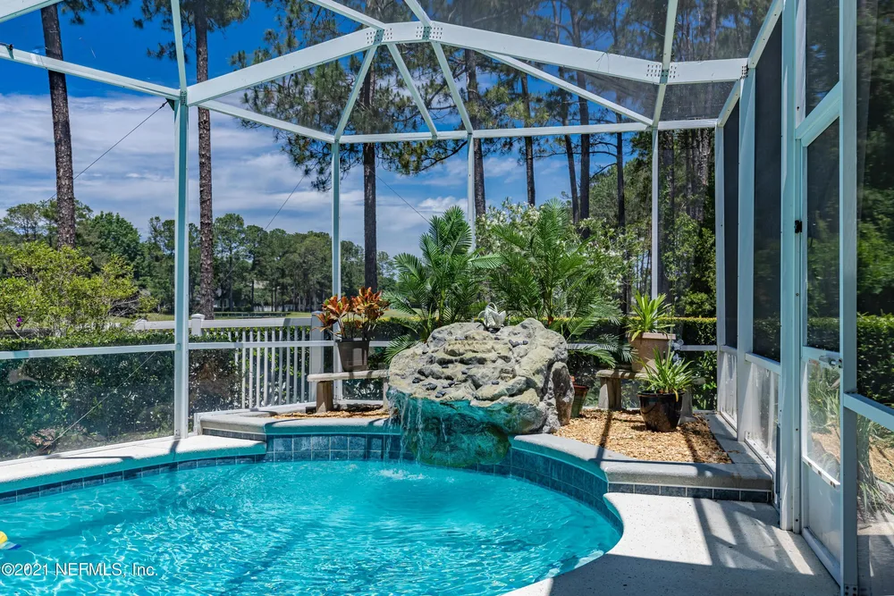 2704 Shawnee Way, Saint Johns, FL 32259