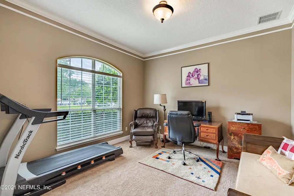 2704 Shawnee Way, Saint Johns, FL 32259