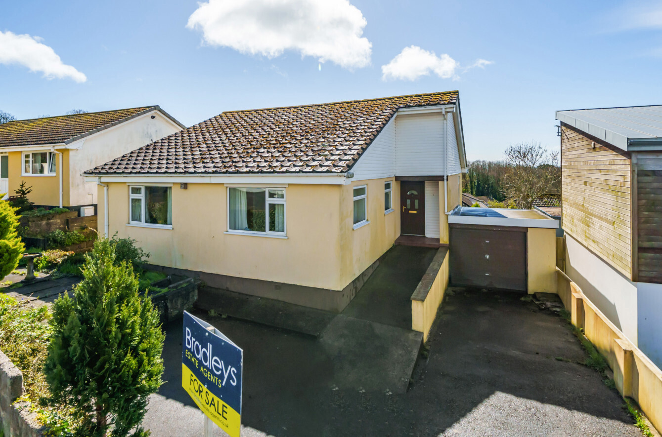 4 bedroom property for sale in St. Road, Looe, Cornwall, PL13