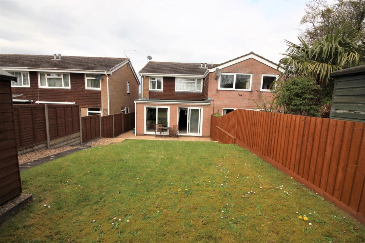 3 bedroom property for sale in Close, Upton, Poole, Dorset