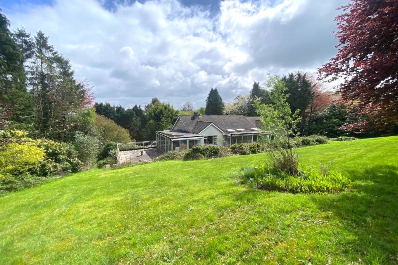 2 bedroom property for sale in Uplands House, Gurney Slade, Radstock