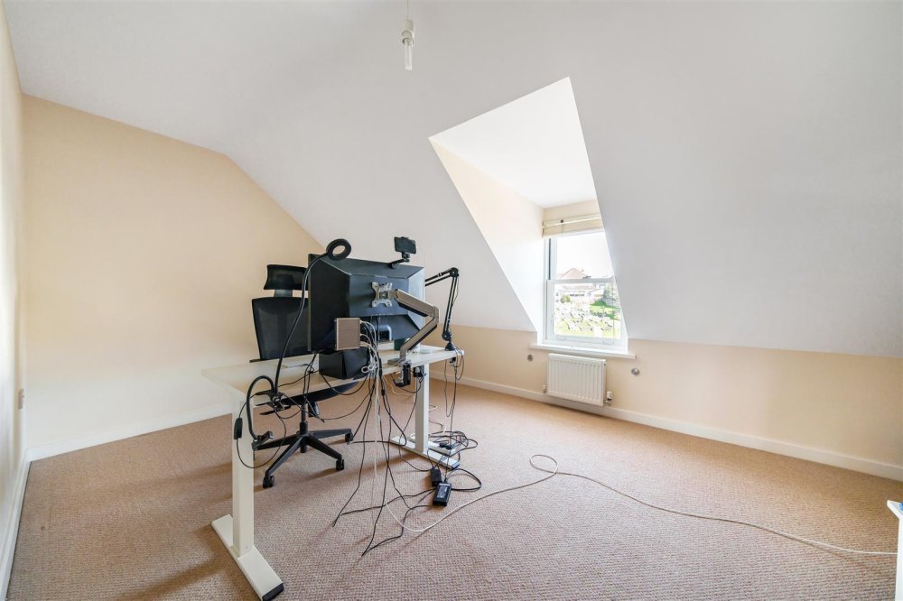 Stags 4 bedroom property for sale in Countess Wear Road, Exeter