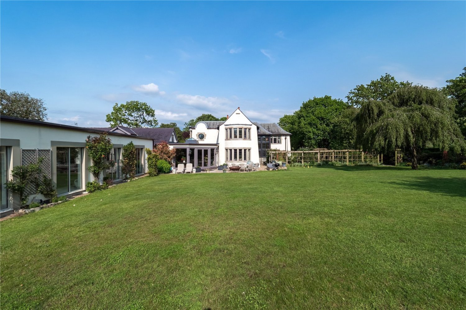 JacksonStops 5 bedroom property for sale in Heath Lane, Allostock