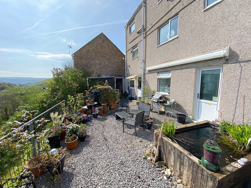 5 bedroom property for sale in Clydach Road, Craigcefnparc, Swansea