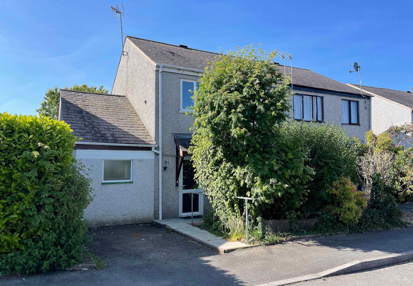 3 bedroom property for sale in Nant Y Glyn, Llanrug, Caernarfon, LL55