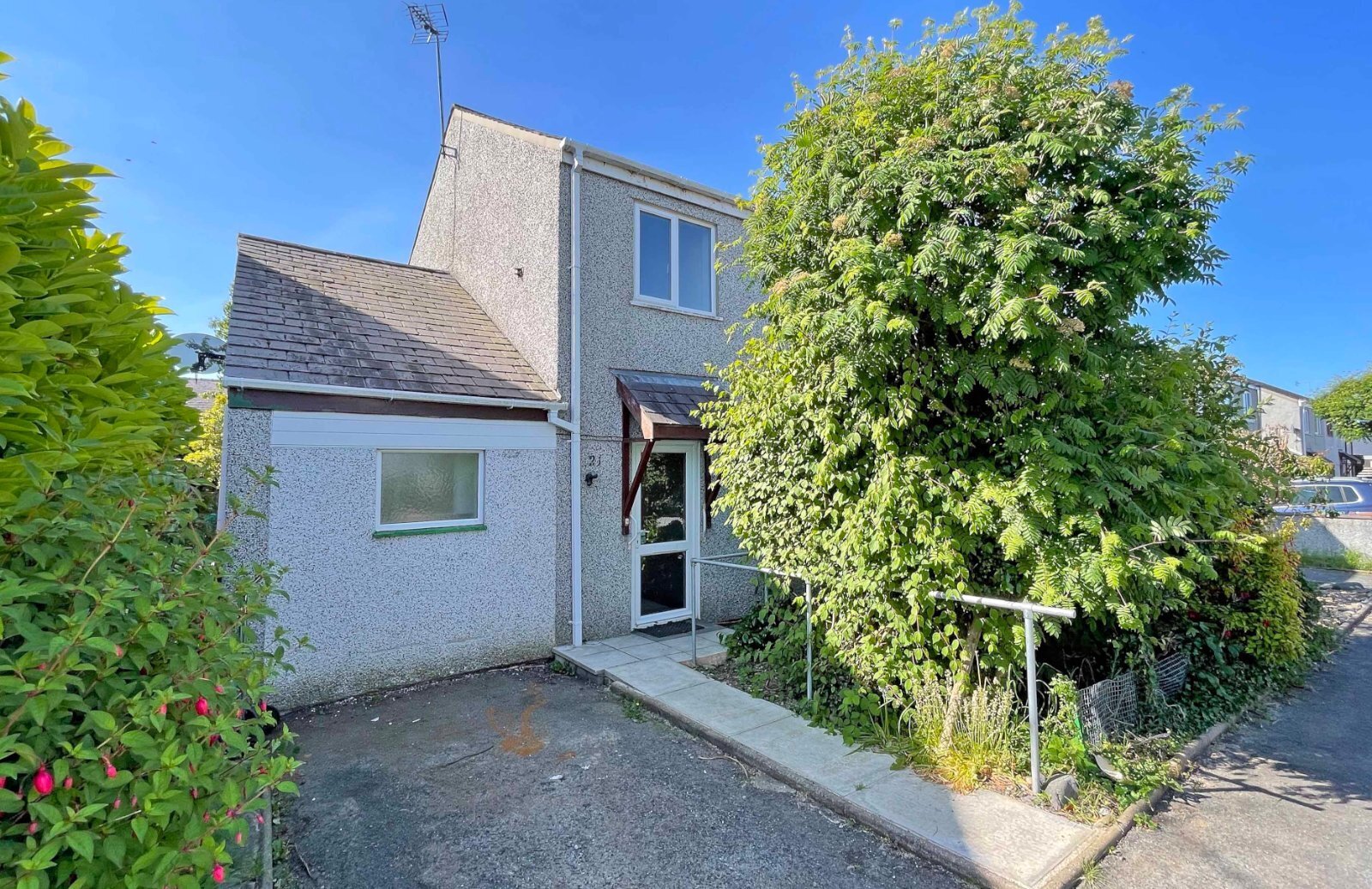 3 bedroom property for sale in Nant Y Glyn, Llanrug, Caernarfon, LL55