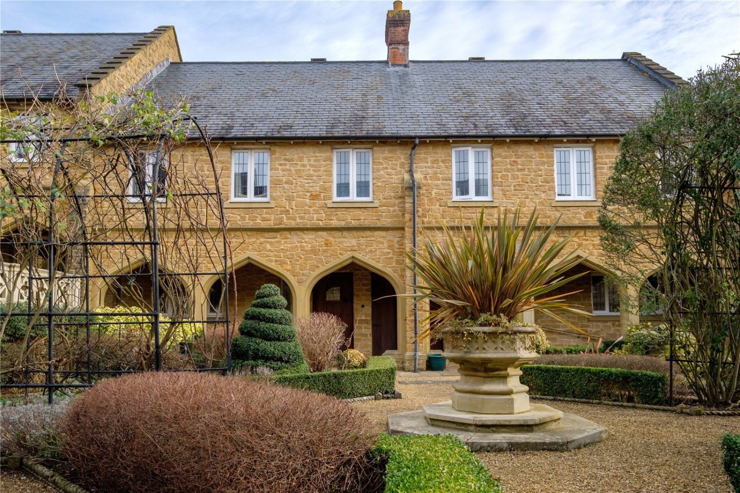 JacksonStops 3 bedroom property for sale in Long Street, Sherborne