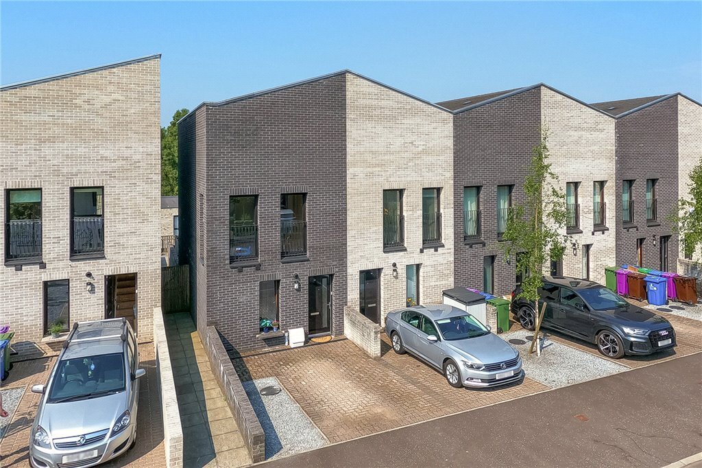 3 bedroom house for sale in Whitelaw Street, Maryhill, Glasgow, G20