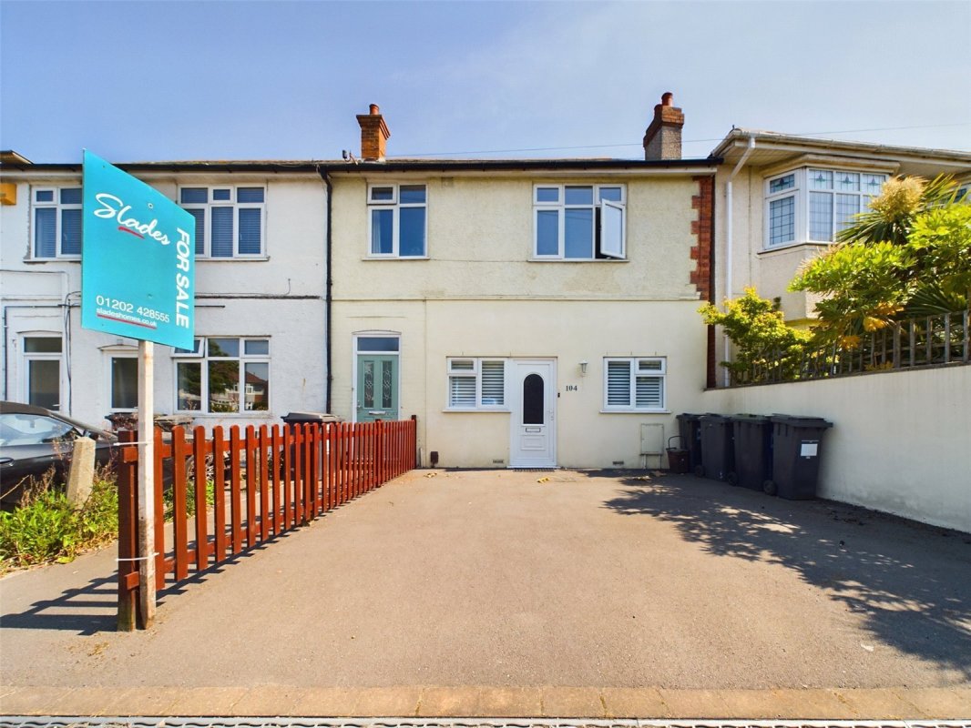 2 bedroom property for sale in Tuckton Road, Bournemouth, BH6 £240,000