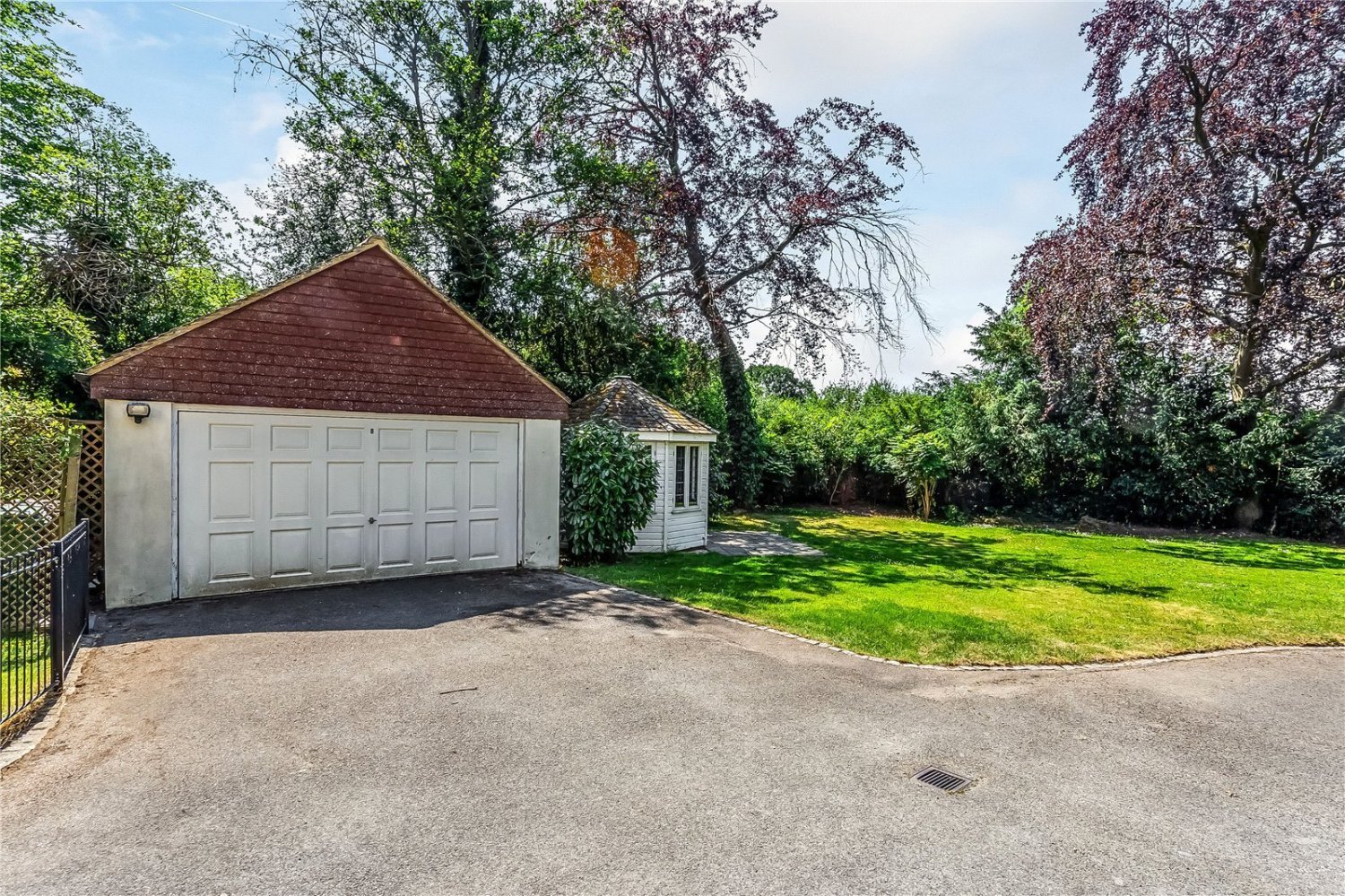JacksonStops 5 bedroom property for sale in Wraylands Drive, Reigate