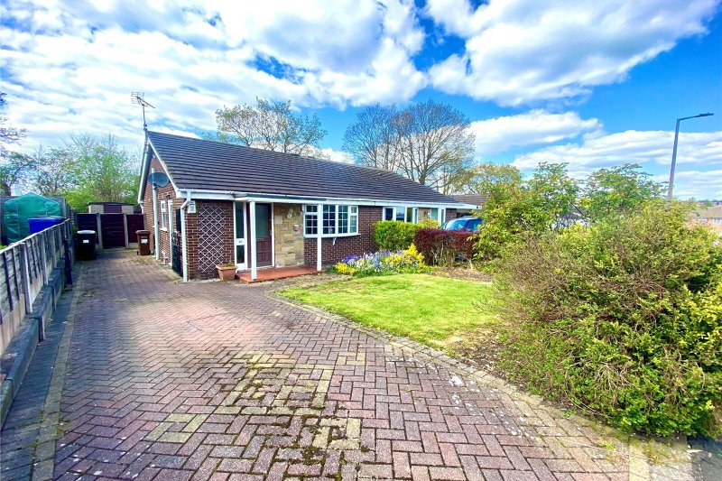 2 bedroom property for sale in Kingfisher Road, Offerton, Stockport, Cheshire, SK2 Offers in